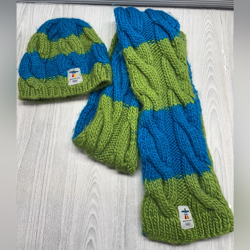 Olympic Games Vancouver Winter 2010- Blue and Green Kids Knit Hat and Scarf Set